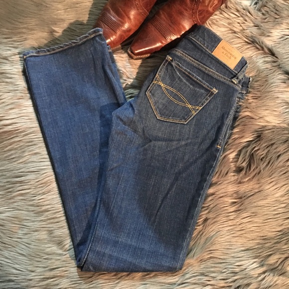 A&F Jeans - Picture 3 of 5